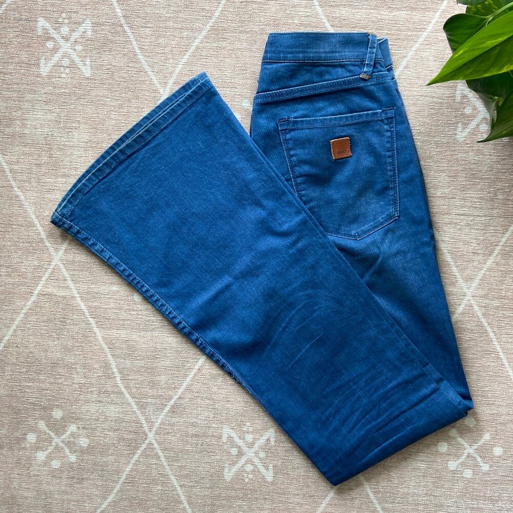 Roxy Howlin' Rails Flare Jeans, Size 3 / 26